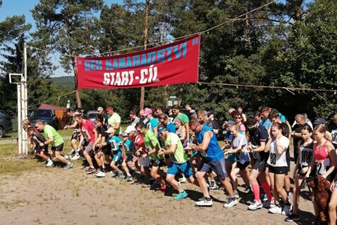 54. Běh kamarádství